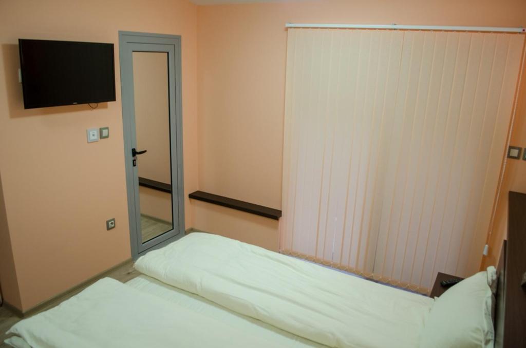 Guest House Dinevi Sapareva Banja Eksteriør bilde